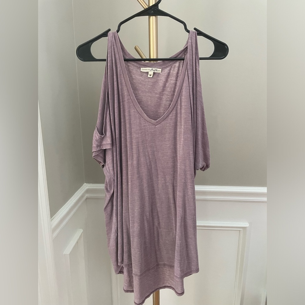EXPRESS One Eleven Cold Shoulder T-Shirt